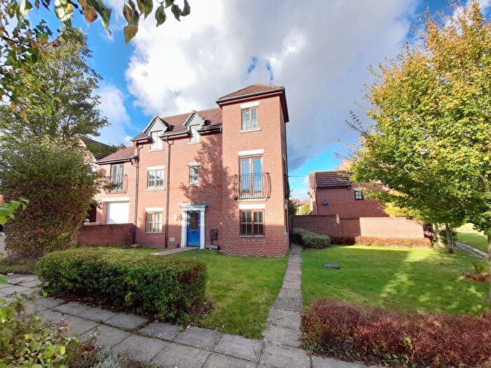 4 Bedroom Property To Rent In Miserden Crescent, Milton Keynes, MK4