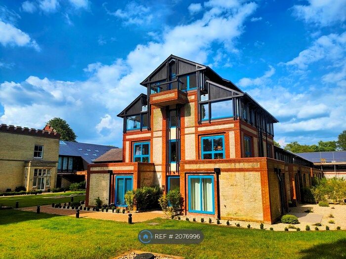 1 Bedroom Flat To Rent In Uplands House, Cryers Hill, High Wycombe, HP15