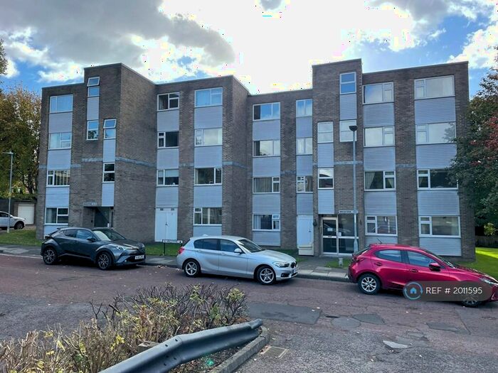 2 Bedroom Flat To Rent In Pimlico Court, Gateshead, NE9