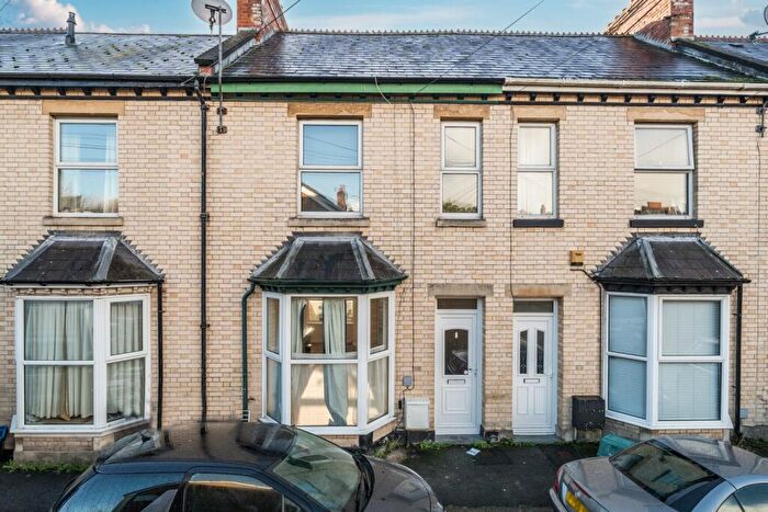 3 Bedroom Terraced House For Sale In Victoria Lawn, Barnstaple, Devon, EX32