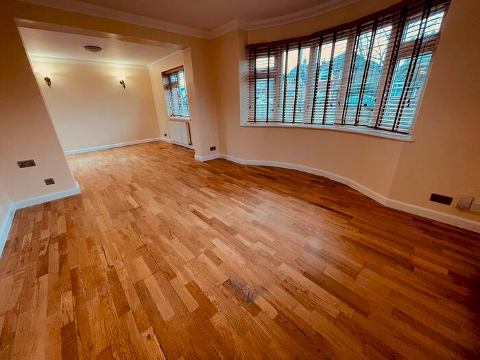 3 Bedroom Property To Rent In Craigmoor Avenue, Bournemouth, BH8