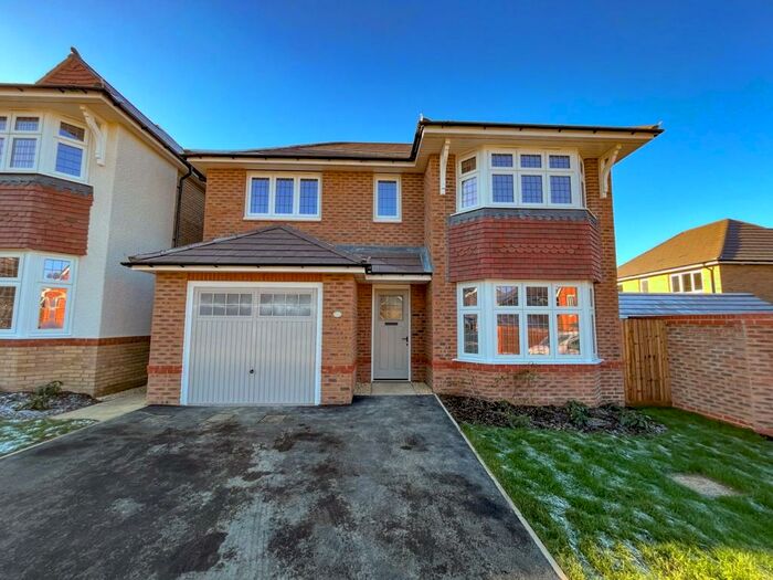 4 Bedroom Detached House To Rent In Parkehill, Radley, Abingdon, OX14