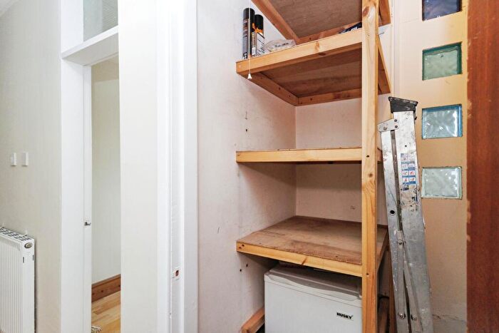 2 Bedroom Flat For Sale In Rosalind Court, Asgard Drive, Salford, Greater Manchester, M5