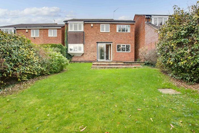 4 Bedroom Detached House For Sale In Redshots Close, Marlow, Buckinghamshire, SL7