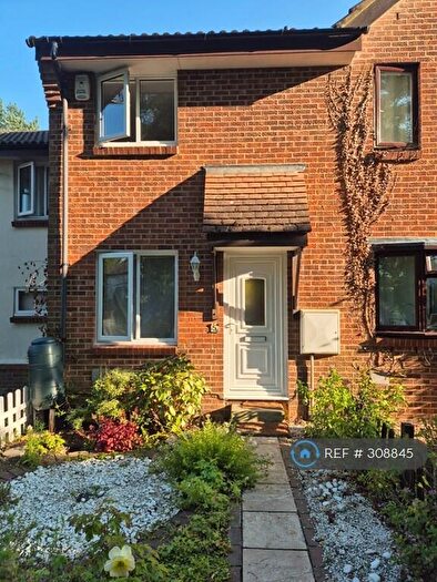 2 Bedroom Terraced House To Rent In Chisbury Close, Bracknell, RG12