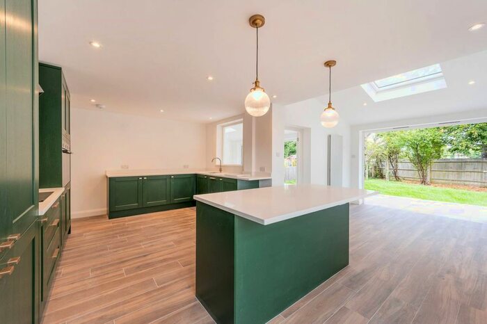 4 Bedroom Semi-Detached House To Rent In Beverley Way, Raynes Park, London, SW20