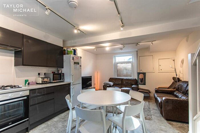 6 Bedroom Terraced House To Rent In Caledonian Road, Brighton, BN2