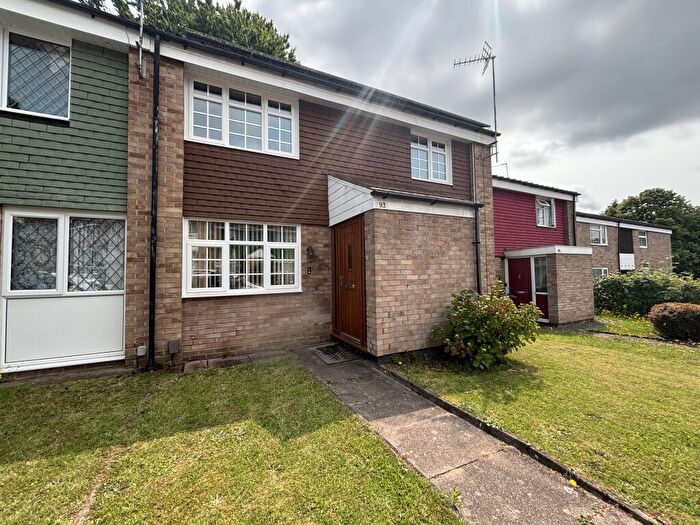 4 Bedroom House To Rent In Leahurst Crescent, Harborne, B17