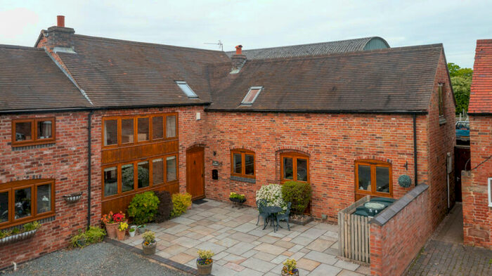 5 Bedroom Barn Conversion For Sale In Hill Farm Orton Lane Sheepy Magna Atherstone, Warwickshire, CV9