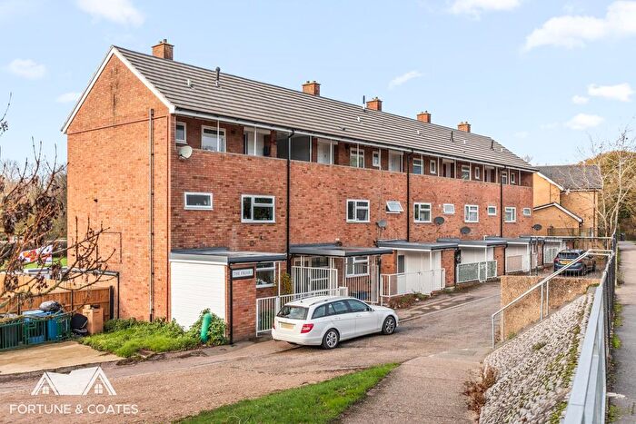 1 Bedroom Flat For Sale In The Friars, Harlow, CM19