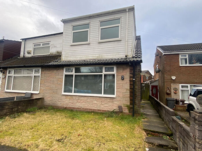 2 Bedroom Terraced House To Rent In Huntingdon Avenue, Oldham, Lancashire, OL9