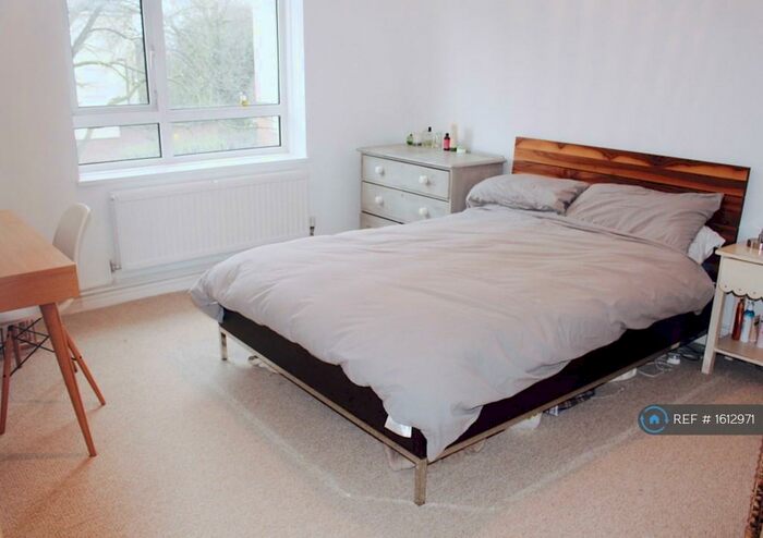 1 Bedroom Flat To Rent In Holly Park Estate, London, N4