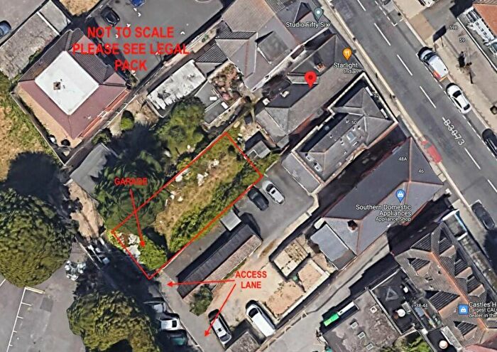 3 Bedroom Flat For Sale In Bargates, Christchurch, Dorset, BH23