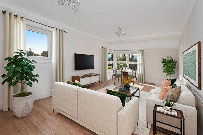 2 Bedroom Flat For Sale In The Fairways, Monktonhall, Musselburgh, EH21