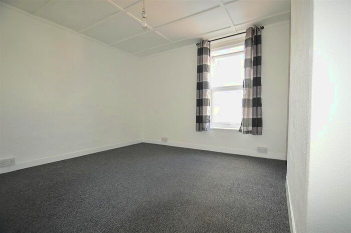 2 Bedroom Property To Rent In Theodore Place, Gillingham, ME7