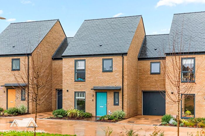 3 Bedroom Link Detached House For Sale In Calm Lane, Newhall, Harlow, CM17