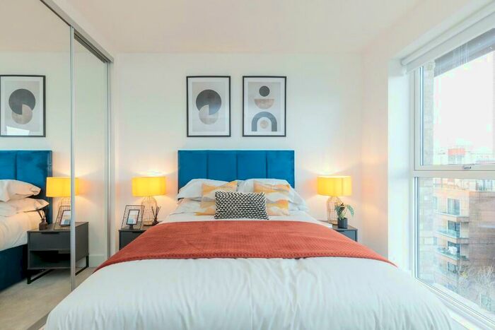 1 Bedroom Flat To Rent In Thames Road, London, E16