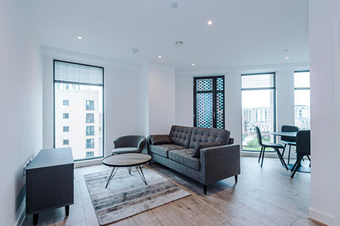 2 Bedroom Apartment To Rent In Victoria House, Manchester, M4