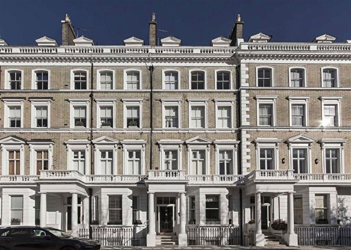 2 Bedroom Flat To Rent In Onslow Gardens, London, SW7