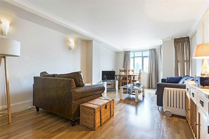 2 Bedroom Apartment To Rent In River View Heights, Bermondsey Wall West, London, SE16