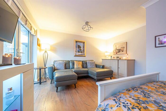 2 Bedroom Detached Bungalow For Sale In Astley Burf, Stourport-On-Severn, DY13
