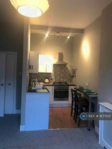 1 Bedroom Flat To Rent In Springwell Place, Edinburgh, EH11