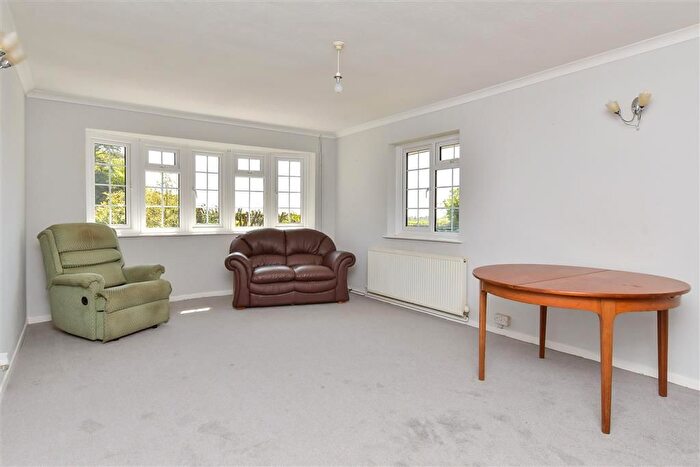2 Bedroom Flat For Sale In Uplands Court, Broad Oak, Heathfield, East Sussex, TN21