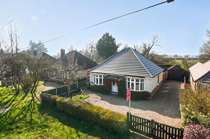 3 Bedroom Detached Bungalow For Sale In Lincoln Road, Ruskington, NG34