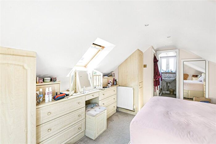 3 Bedroom Detached House For Sale In Coopers Close, Kimpton, Hitchin, SG4