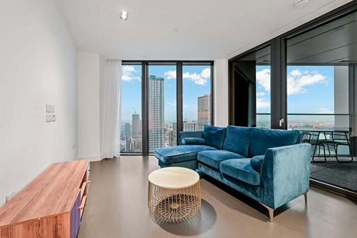 2 Bedroom Flat To Rent In Amory Tower, Marsh Wall, E14