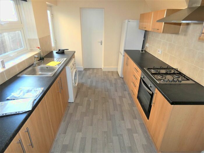 4 Bedroom Terraced House To Rent In Torrens Road, London, E15