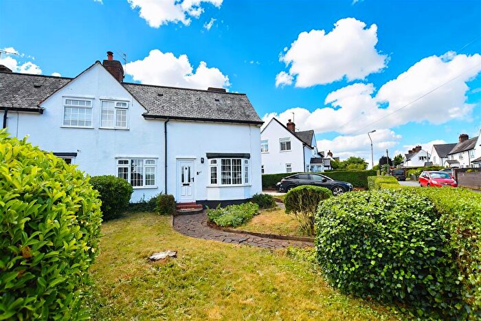 2 Bedroom Semi Detached House For Sale In Ffordd Estyn, Wrexham, LL11
