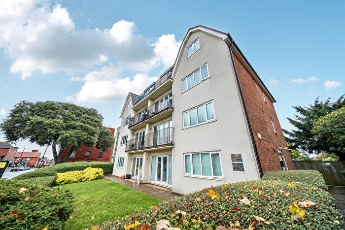 2 Bedroom Apartment For Sale In Elm Road, Sidcup, DA14