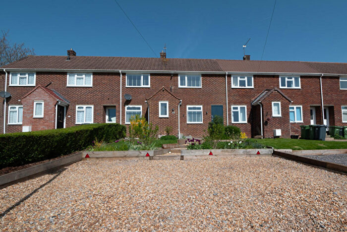 2 Bedroom Terraced House For Sale In Escombe Road, Bishopstoke, SO50