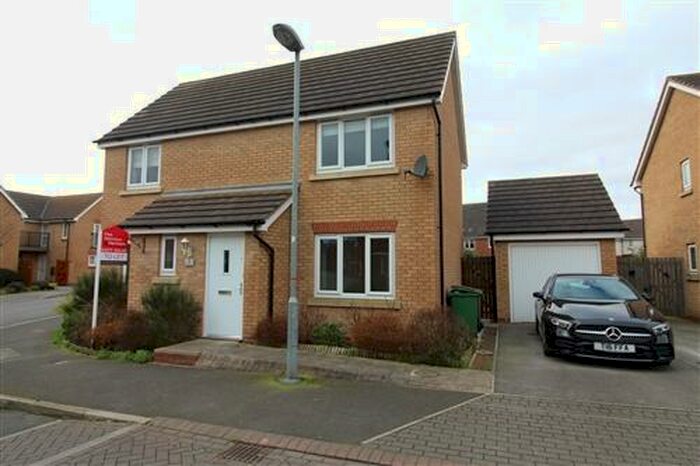 4 Bedroom House To Rent In Hidcote Walk, Welton, HU15