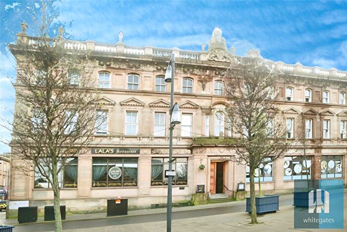 2 Bedroom Apartment To Rent In Britannia Buildings, St Peters Street, Huddersfield, HD1