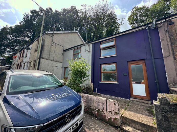 2 Bedroom Terraced House To Rent In High Street, Porth, Mid Glamorgan, CF39