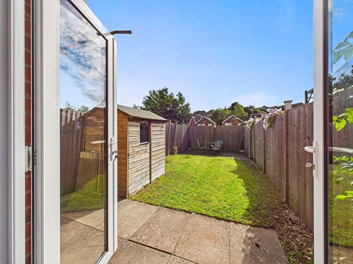 3 Bedroom Town House For Sale In Baird Park Drive, Carlton, Nottingham, NG4