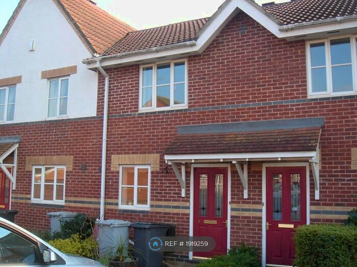 2 Bedroom Terraced House To Rent In Redgrave Close, Kettering, NN15