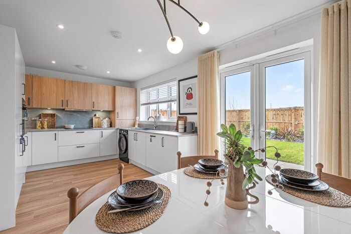 3 Bedroom End Of Terrace House For Sale In "Avon – End Terrace" At Turnhouse Road, Edinburgh, EH12
