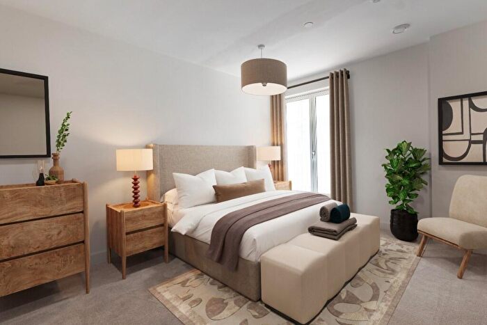 2 Bedroom Apartment For Sale In Forest Road, Walthamstow, E17