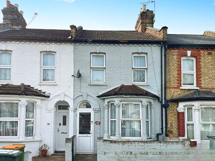 3 Bedroom Terraced House To Rent In Abbots Road, London, E6