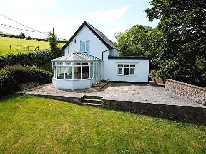 3 Bedroom Cottage For Sale In Upper Dolfor Road, Newtown, Powys, SY16
