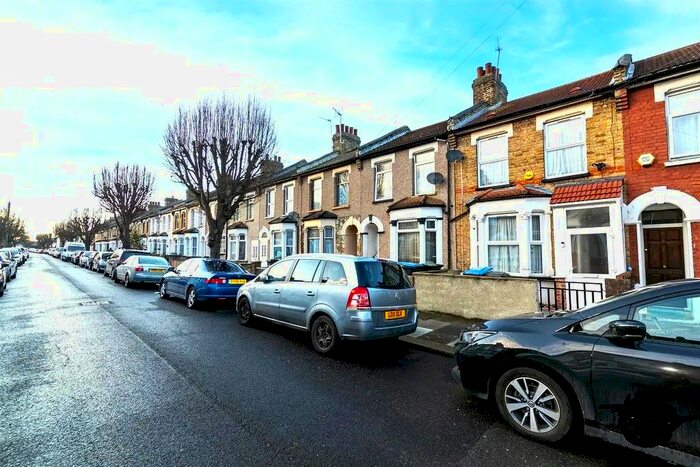 3 Bedroom Terraced House To Rent In Huxley Road, London, N18