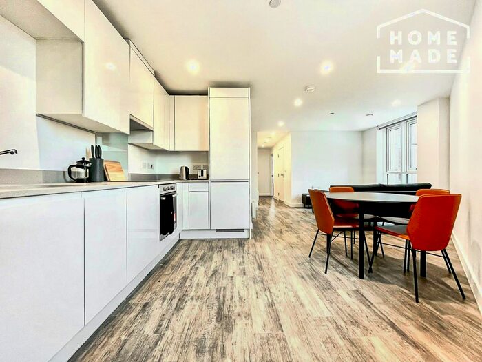 2 Bedroom Flat To Rent In The Copper House, Liverpool, L1