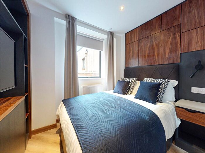 Apartment To Rent In Apt, Live Oasis Deansgate #, M2