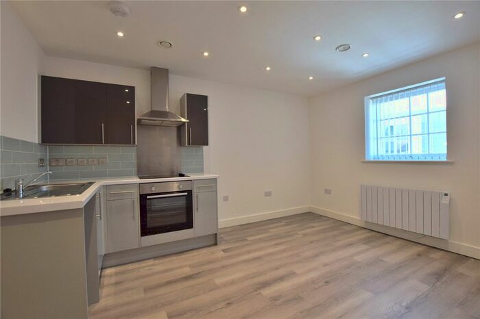 1 Bedroom Flat To Rent In Bruton Way, Gloucester, Gloucestershire, GL1