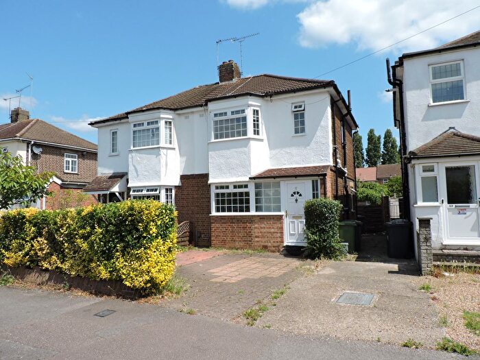 3 Bedroom Semi-Detached House To Rent In Cardinal Avenue, Borehamwood, WD6