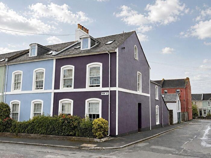 4 Bedroom End Of Terrace House For Sale In Park Street, Stoke, Plymouth. Stunning Victorian Family Home With Double Bedrooms & Beautiful Period Charm, PL3
