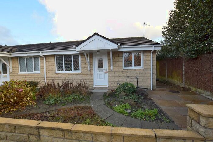 2 Bedroom Semi-Detached Bungalow To Rent In Hargrove Avenue, Burnley, Lancashire, BB12